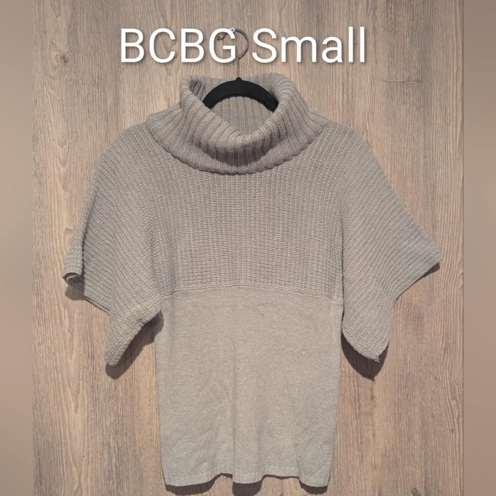 BCBG Women's Light Gray Cowl Neck Sweater
